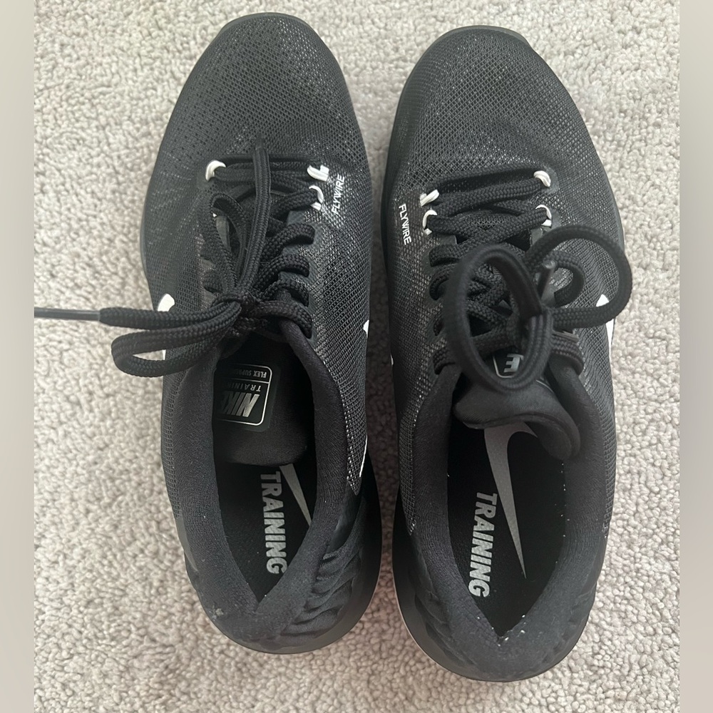Women’s Nike Flex Supreme TR5 Training Running Sneakers - Picture 5 of 11